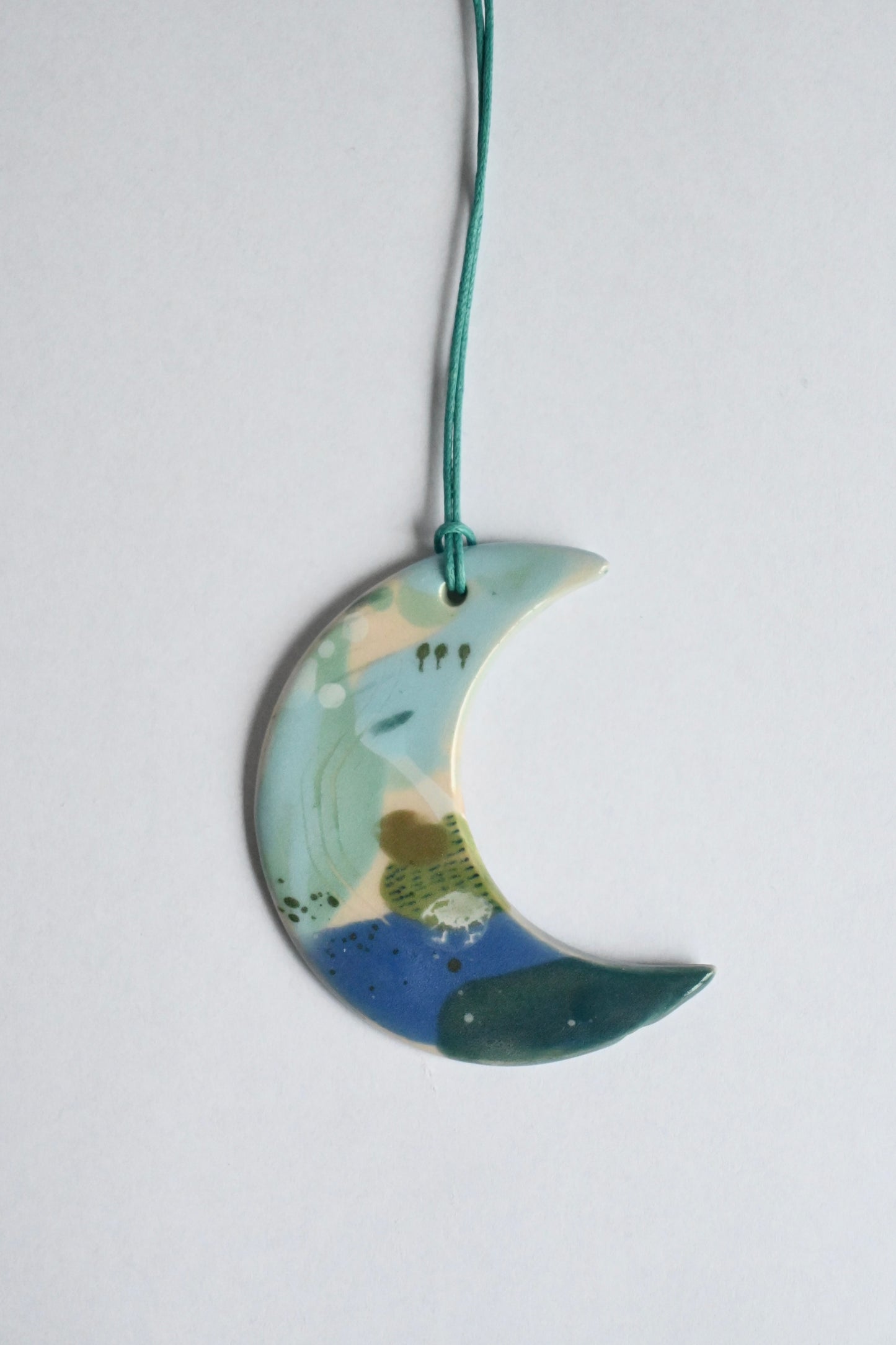 Ceramic Hanging Decoration - Mountains Meet The Sea Moon