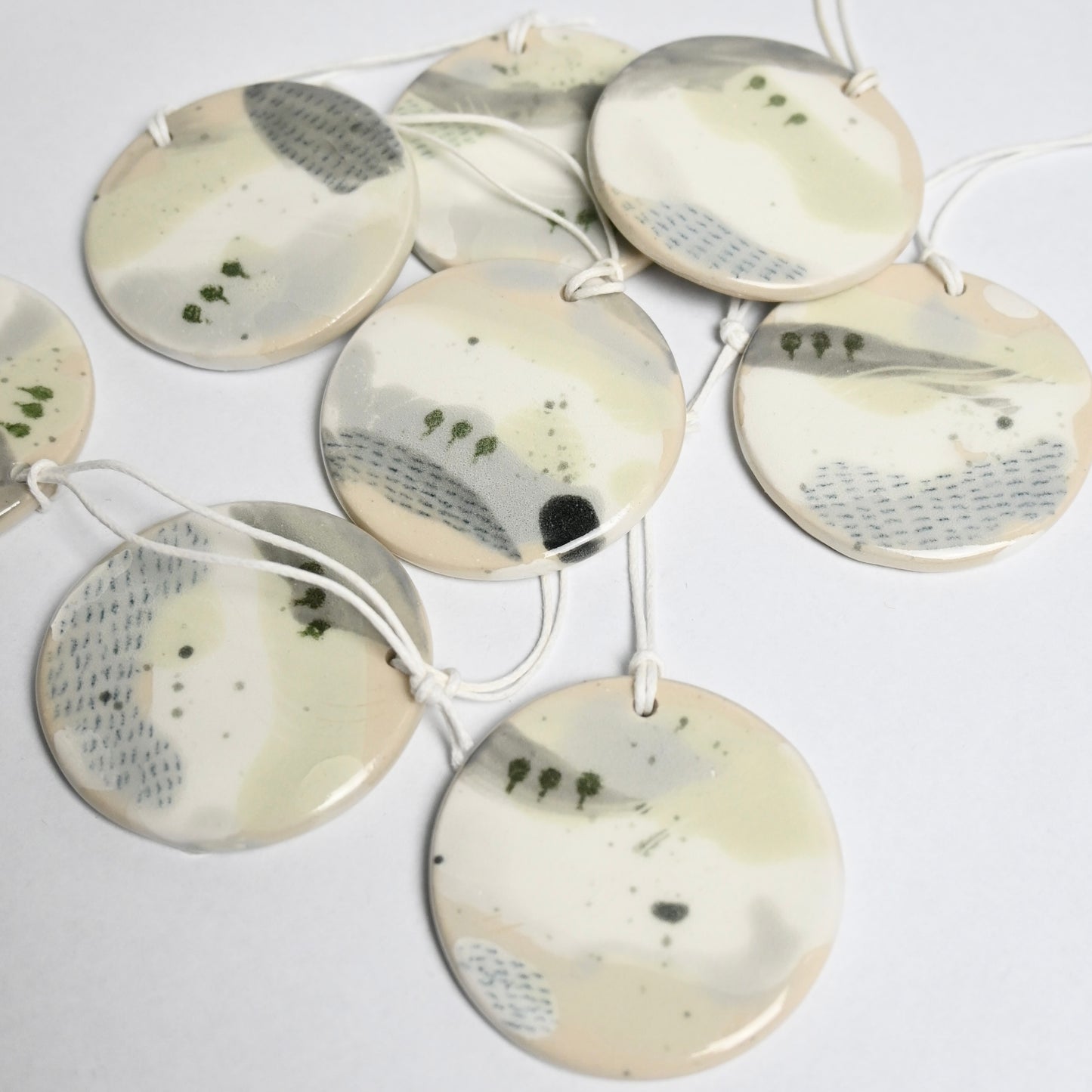 Ceramic Hanging Decoration - Snowy Landscape Circle