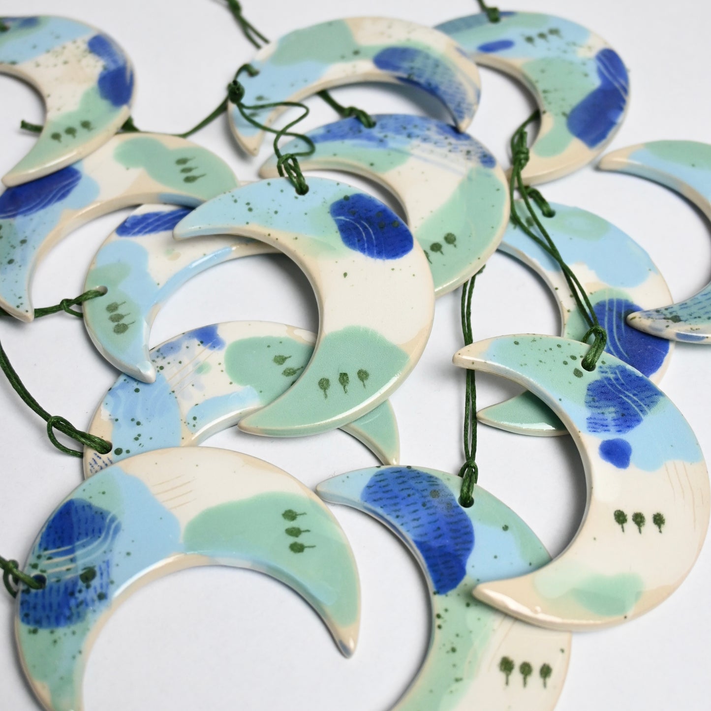 Ceramic Hanging Decoration - Landscape Moon